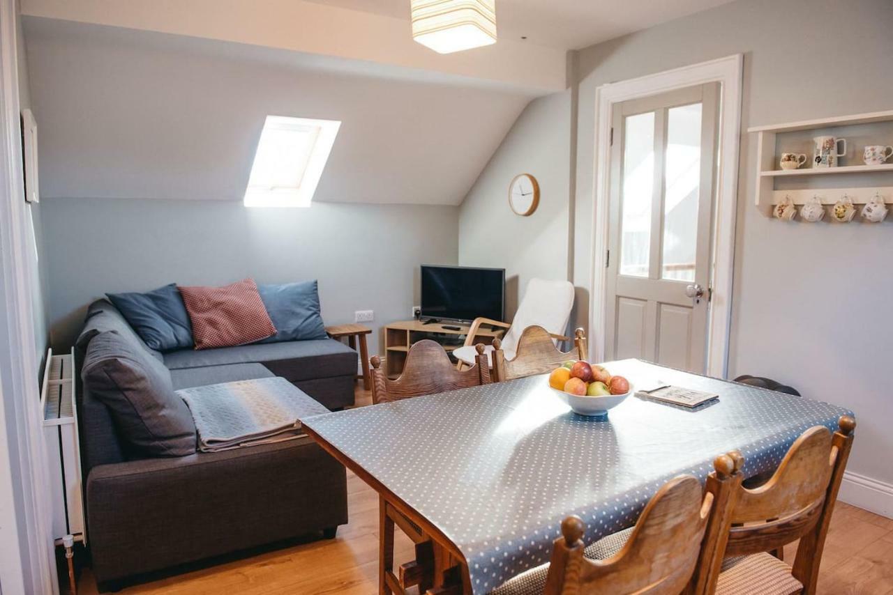 Hill House Apartment Maghera  ภายนอก รูปภาพ