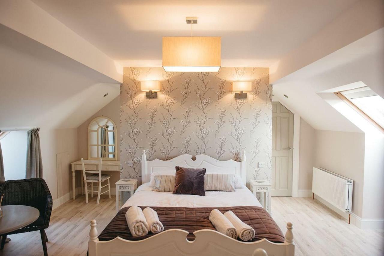 Hill House Apartment Maghera  ภายนอก รูปภาพ